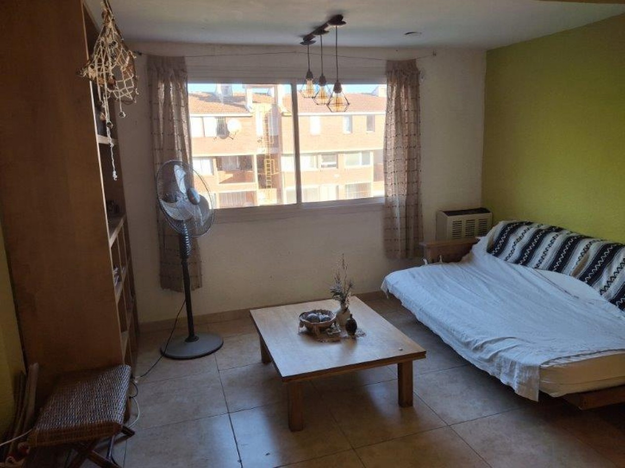 DEPARTAMENTO EN VENTA ZONA MUELLE  A 100 MTS DEL MAR