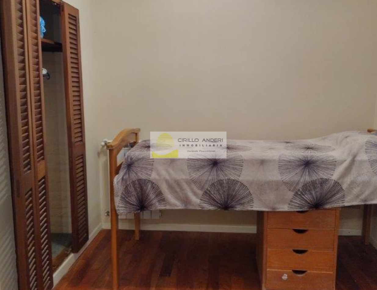 CASA EN VENTA ZONA LASALLE CON GAS NATURAL 