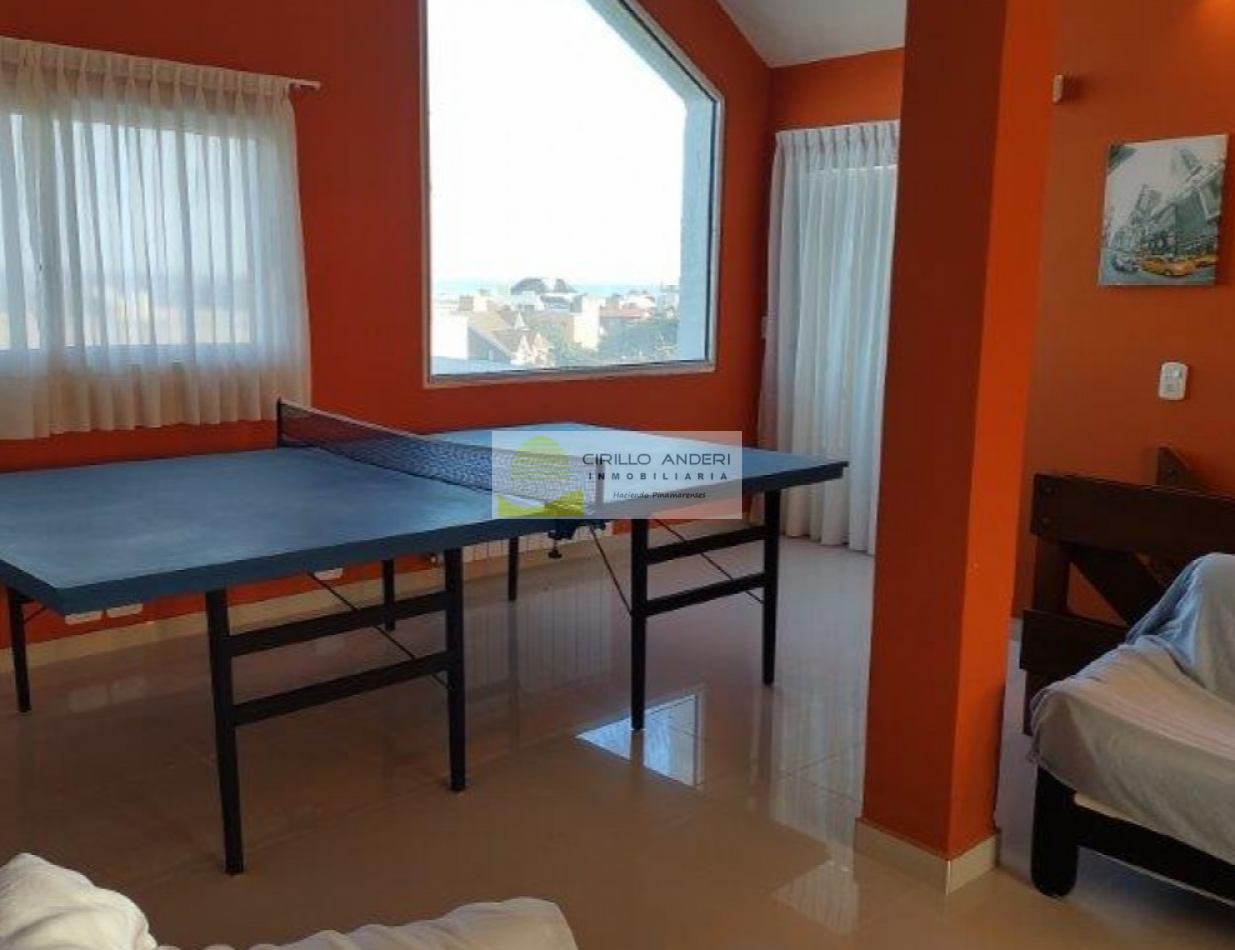 CASA EN VENTA ZONA LASALLE CON GAS NATURAL 
