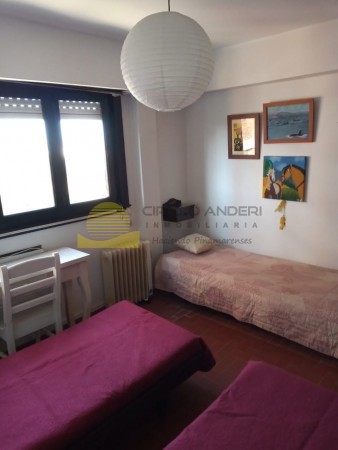 VENDO URGENTE POR VIAJE!!!DEPARTAMENTO EN VENTA  ZONA MUELLE PLAYA TRES AMBIENTES CON COCHERA