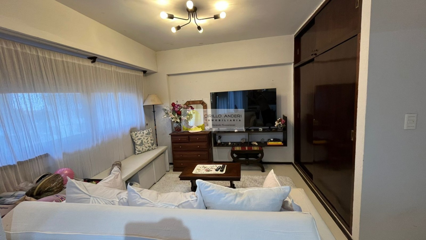 EDIFICIO MIRADOR 4PISO  A METROS DEL MAR!!!