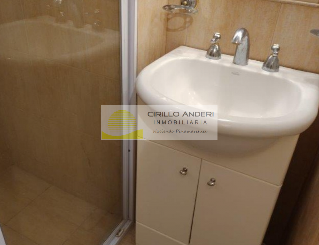 CASA EN VENTA ZONA LASALLE CON GAS NATURAL 