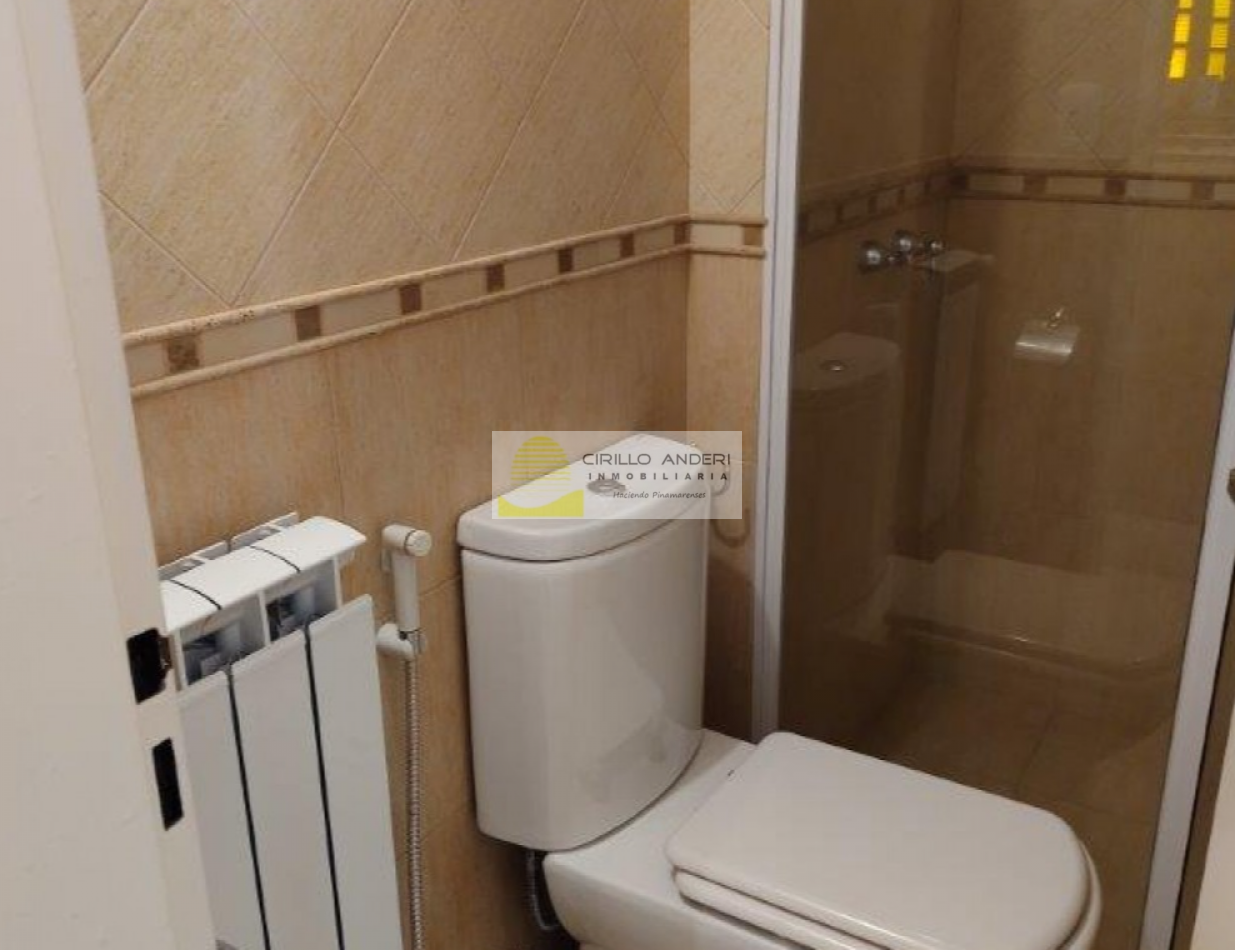 CASA EN VENTA ZONA LASALLE CON GAS NATURAL 