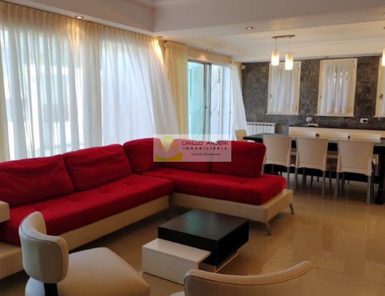 CASA EN VENTA ZONA LASALLE CON GAS NATURAL 