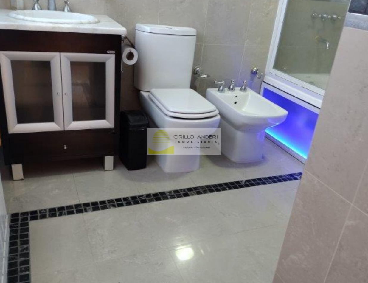 CASA EN VENTA ZONA LASALLE CON GAS NATURAL 
