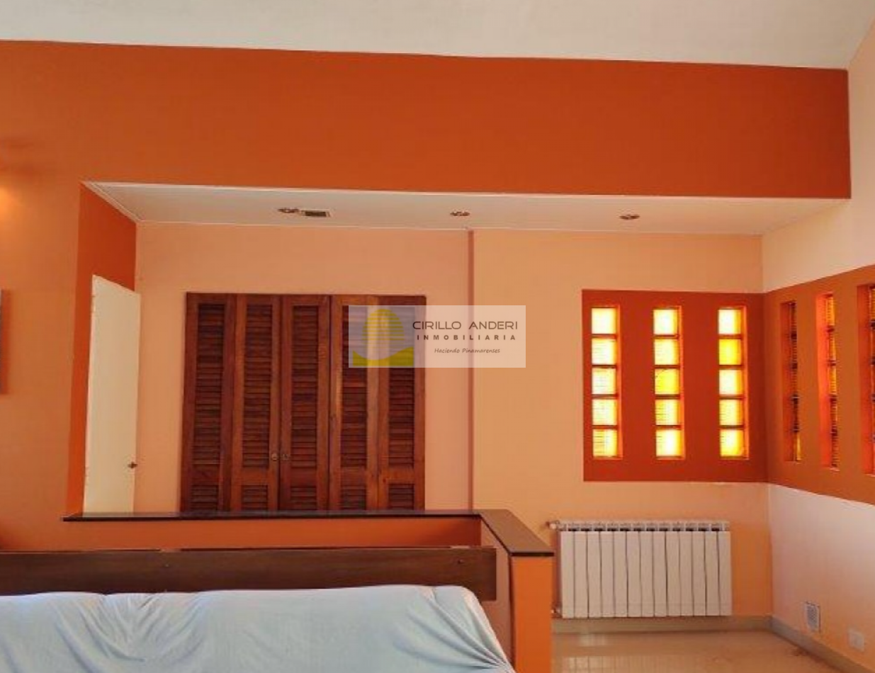 CASA EN VENTA ZONA LASALLE CON GAS NATURAL 