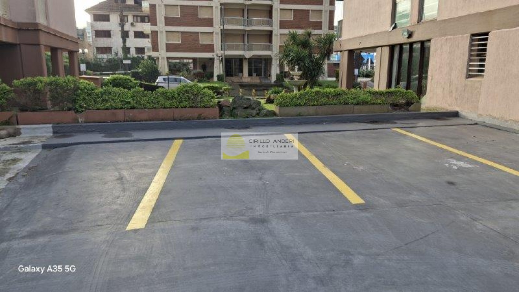 DEPARTAMENTO CON COCHERA EN EL CORAZON DE PINAMAR