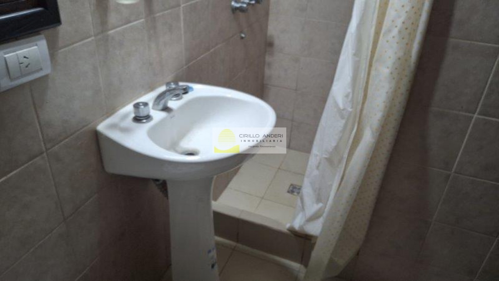CASA EN ZONA NORTE A MTS BALNEARIO CR SOLO A GRUPO FAMILIAR