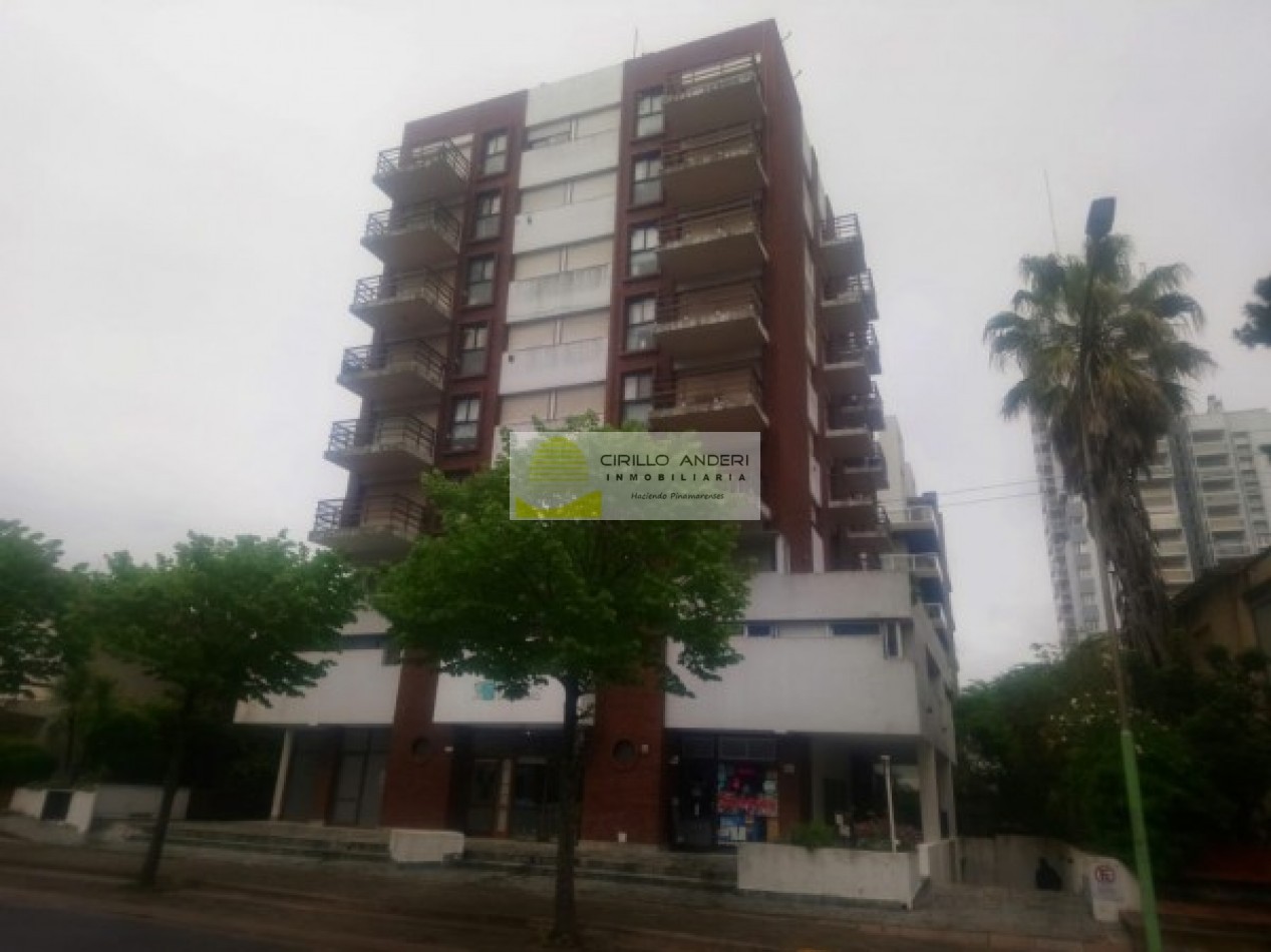 DEPARTAMENTO TRES AMBIENTES EN CENTRO DE PINAMAR