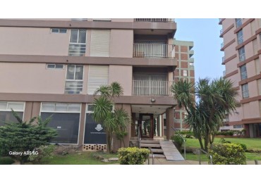 DEPARTAMENTO CON COCHERA EN EL CORAZON DE PINAMAR