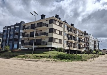 TIRREMES Y EL MAR EDIFICIO ANCORA ALQUILER SOLO A GRUPO FAMILIAR VERANO 2027