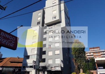 FINANCIACION PROPIA!!! DEPARTAMENTO DE TRES AMBIENTES CON COCHERA CUBIERTA FIJA