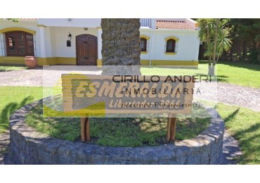 CASA EN ZONA NORTE A MTS BALNEARIO CR SOLO A GRUPO FAMILIAR